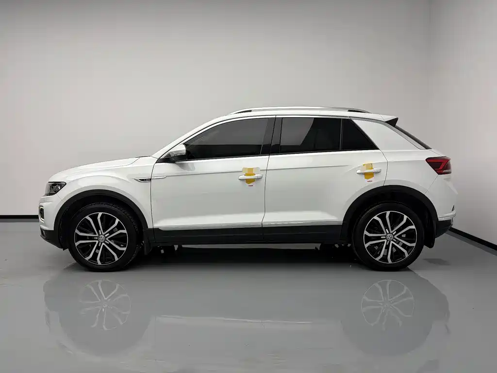 Volkswagen T-Roc — миниатюра 8