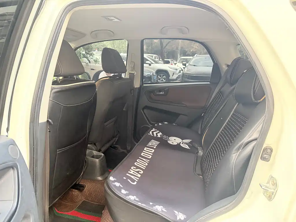 Suzuki SX4 — миниатюра 5
