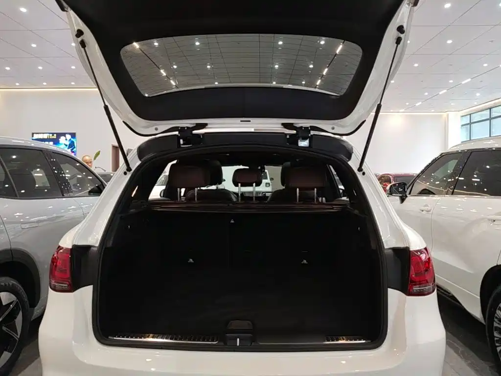 Mercedes-Benz GLC — миниатюра 19