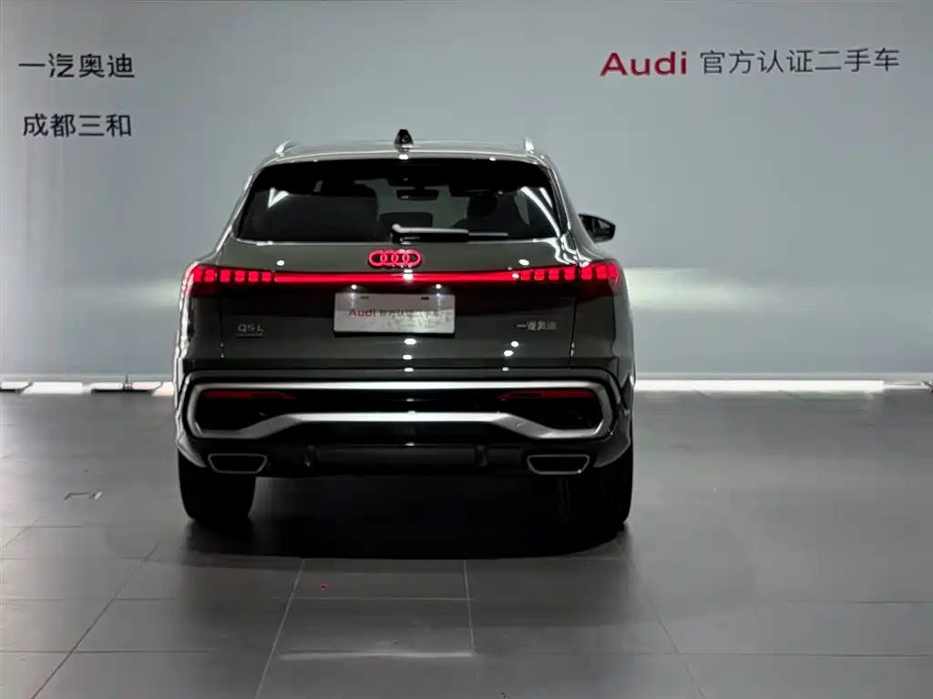Audi Q5L — миниатюра 5