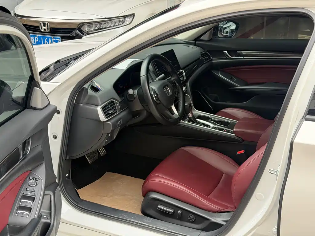 Honda Accord — миниатюра 3