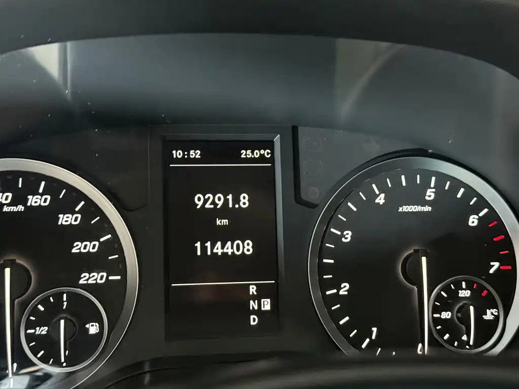 Mercedes-Benz Vito — миниатюра 16