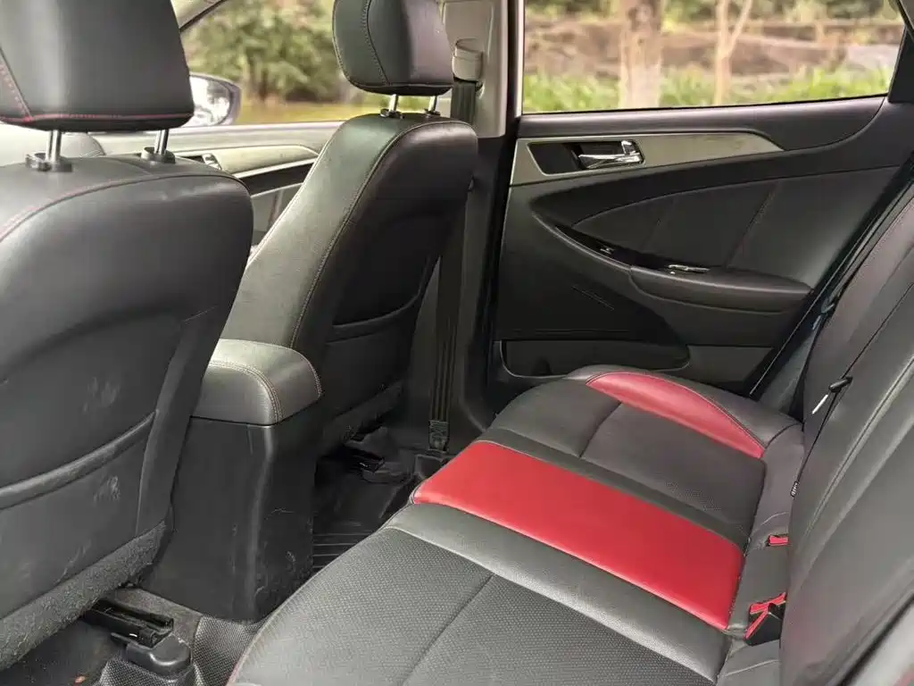 Changan Eado XT — миниатюра 17