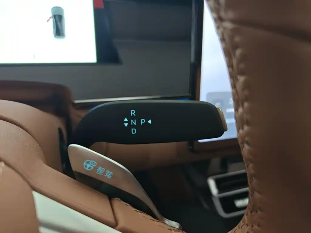 BYD Han L — миниатюра 14