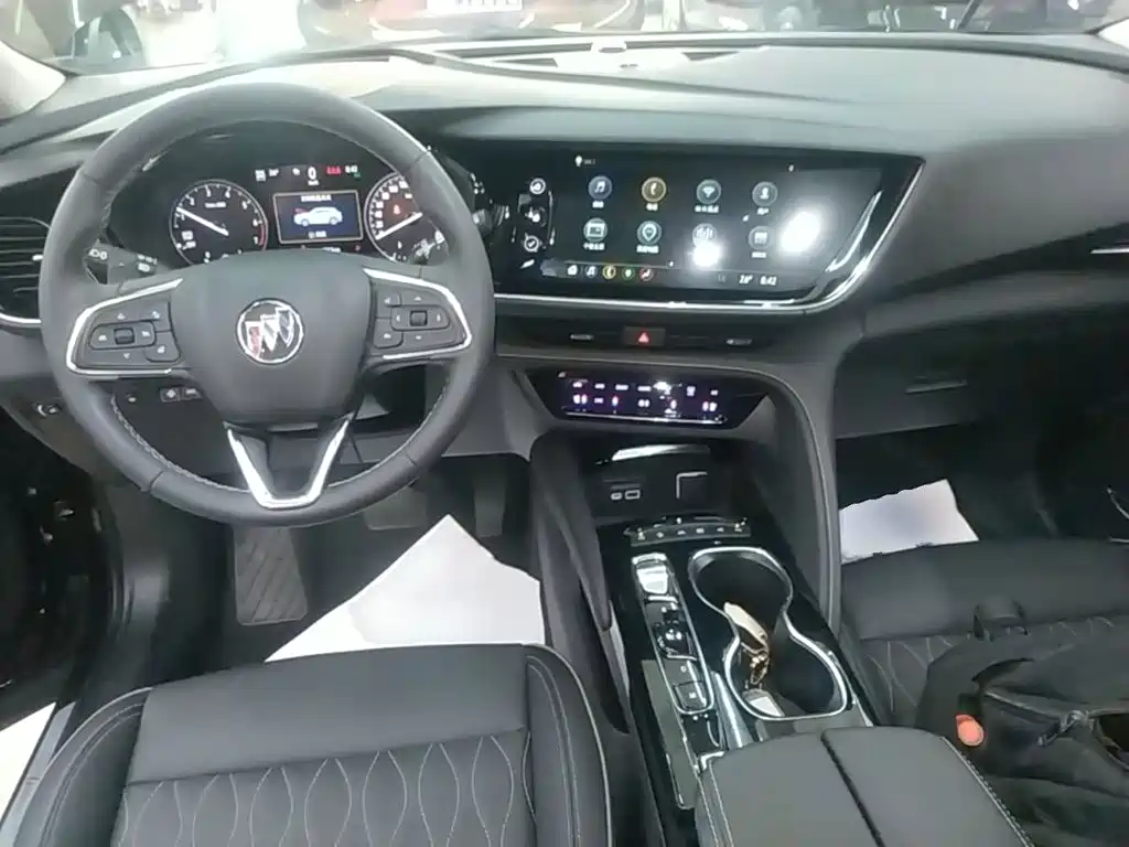 Buick Envision Plus — миниатюра 10