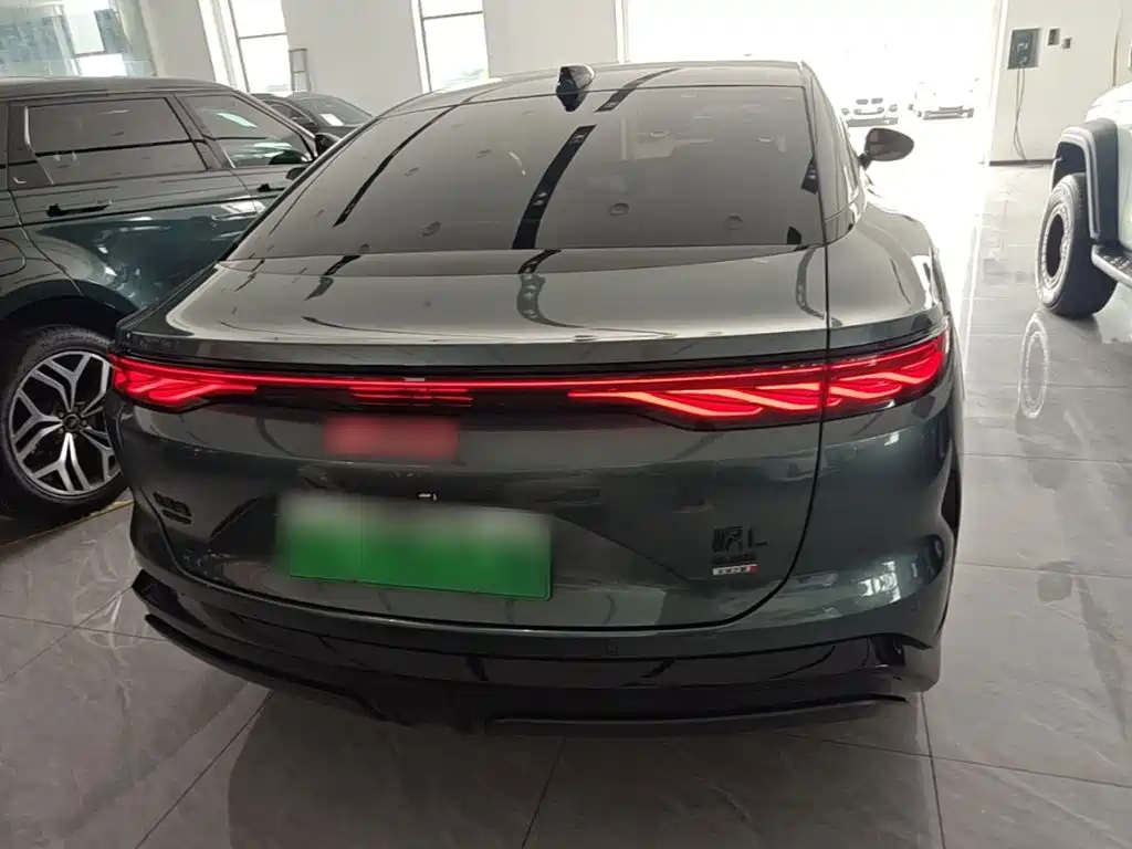 BYD Han L — миниатюра 6