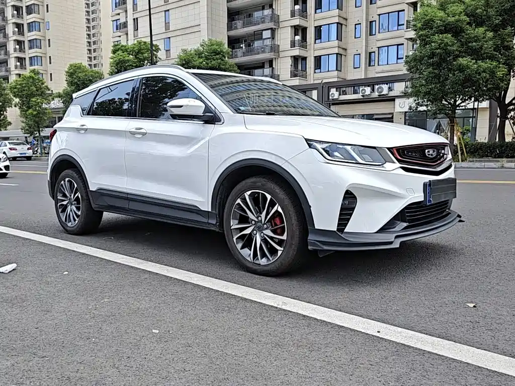 Geely Binyue — миниатюра 3