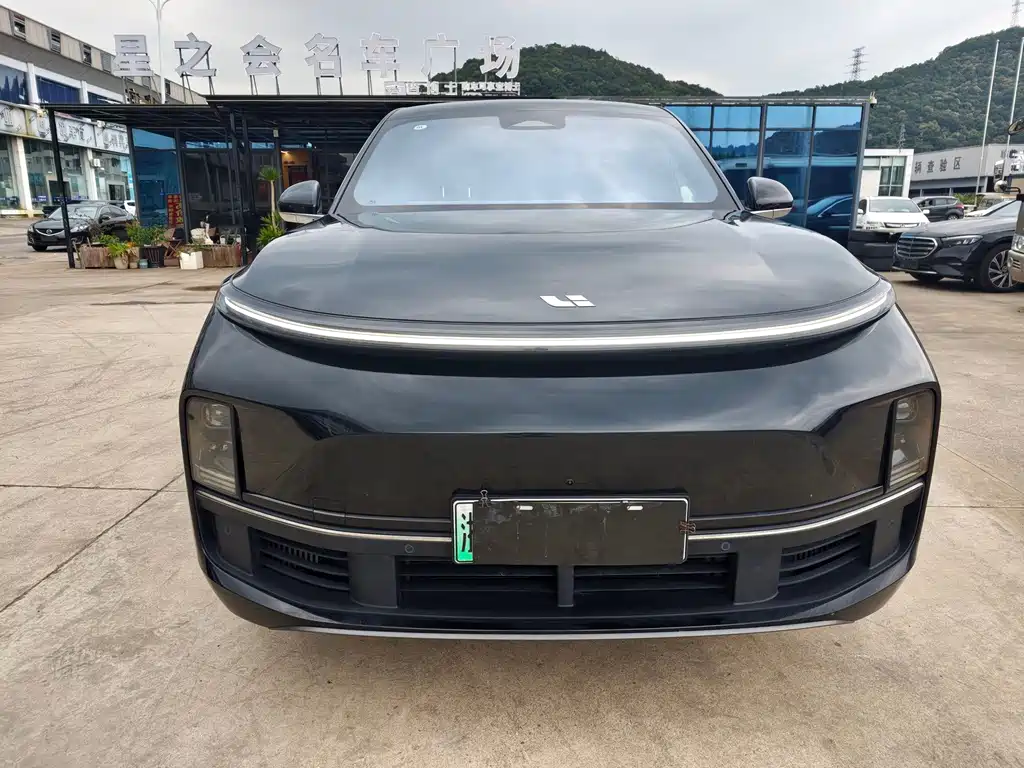 Li Auto Li L8 — миниатюра 2