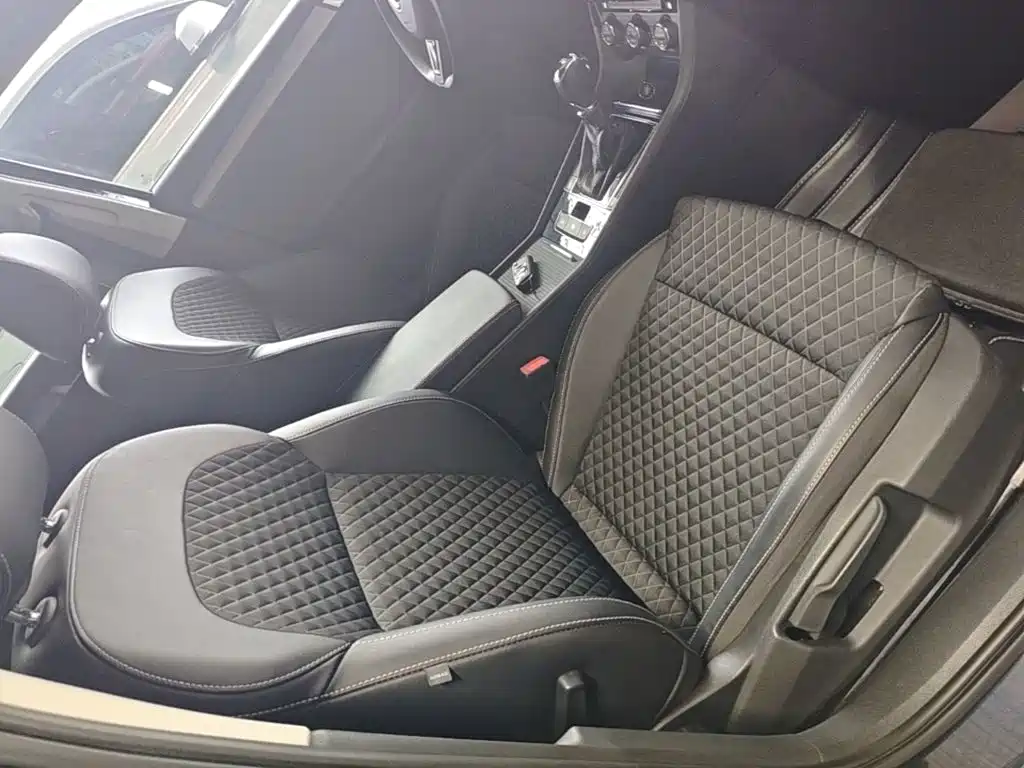 Skoda Superb — миниатюра 25