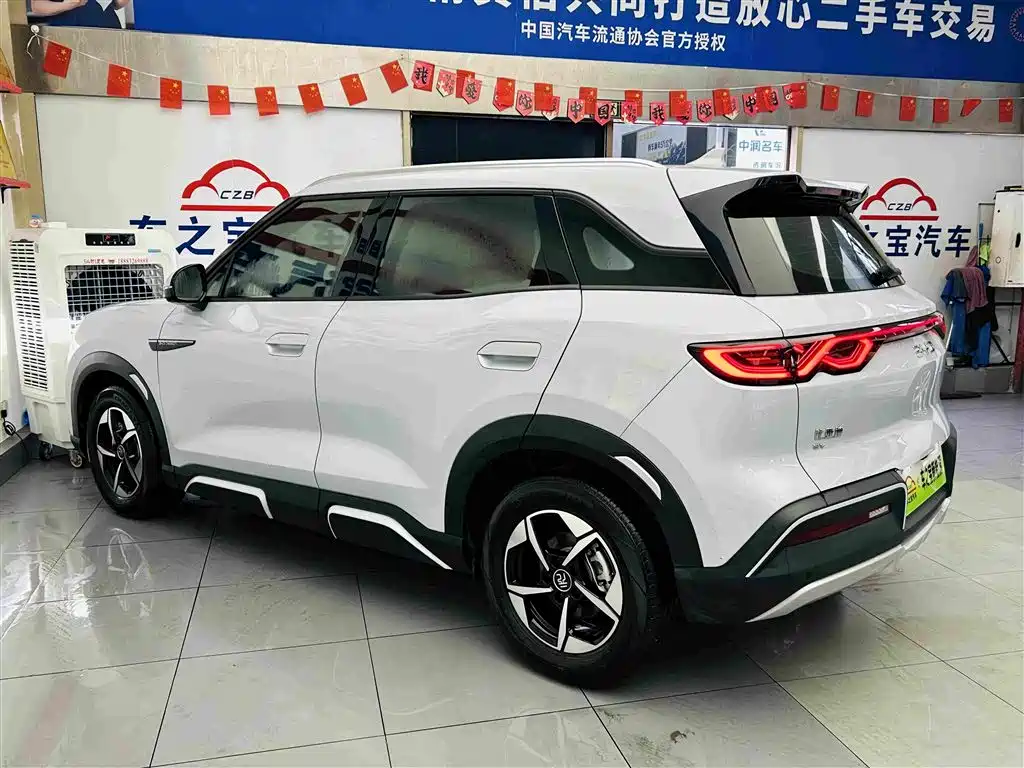 BYD Yuan UP — миниатюра 8