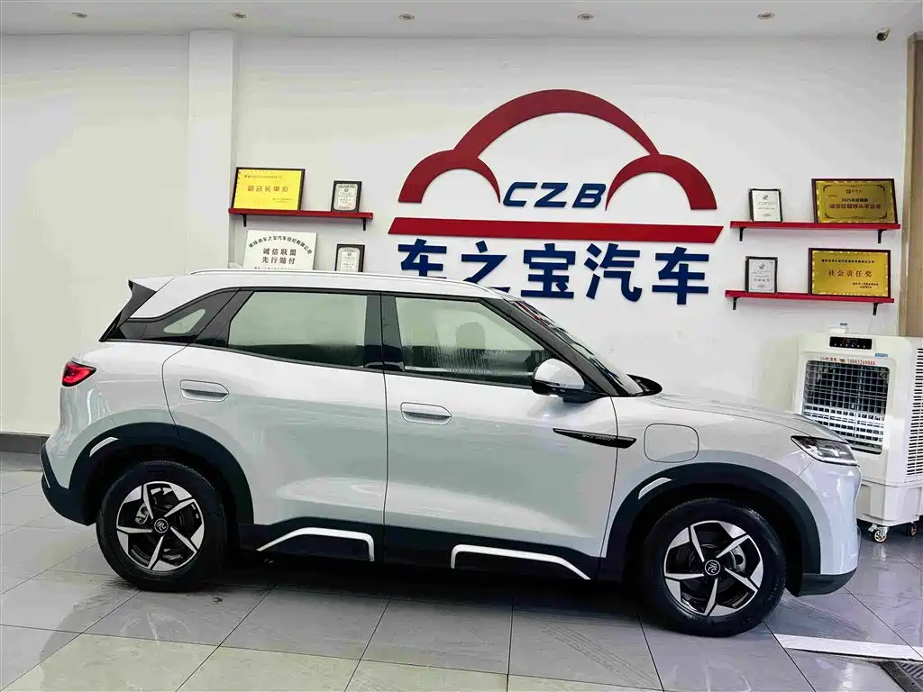 BYD Yuan UP — миниатюра 9
