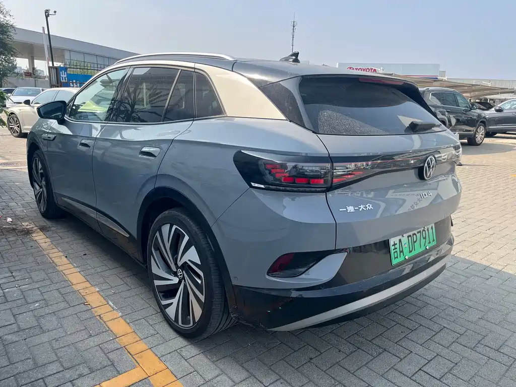 VOLKSWAGEN ID.4 CROZZ