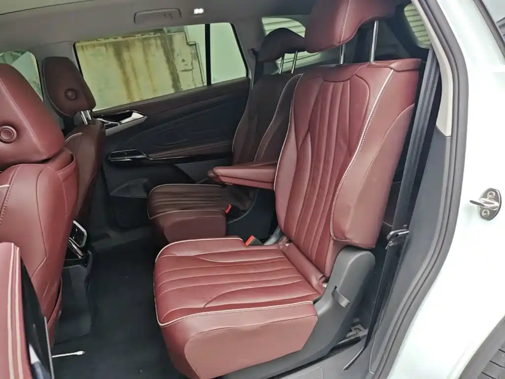 Volkswagen ID.6 X — миниатюра 17