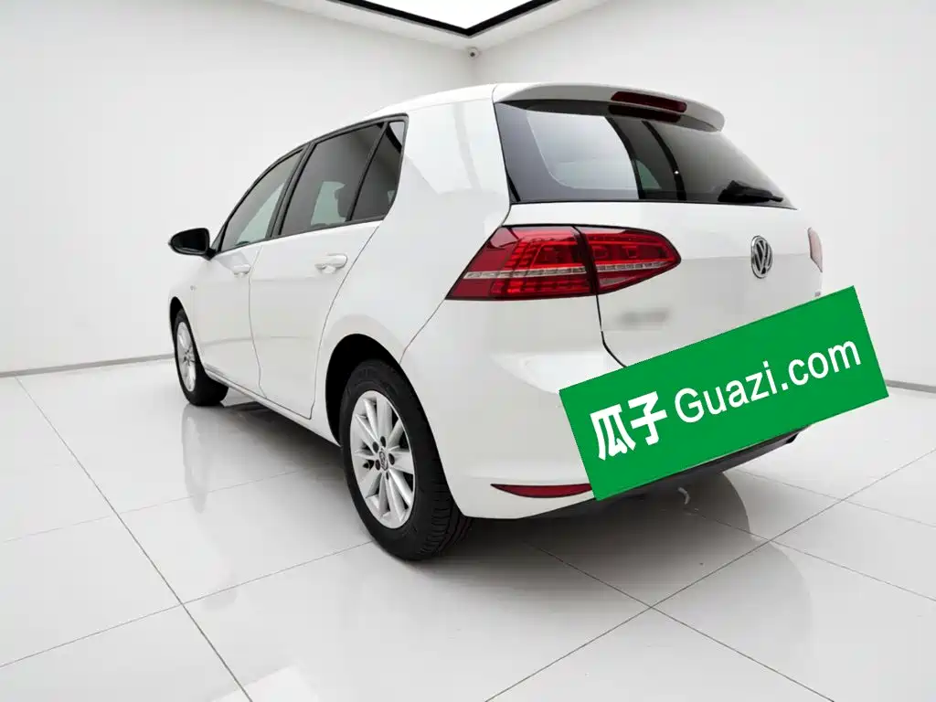 Volkswagen Golf — миниатюра 4