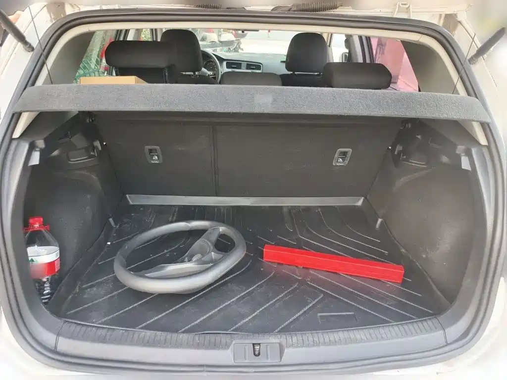 Volkswagen Golf — миниатюра 20