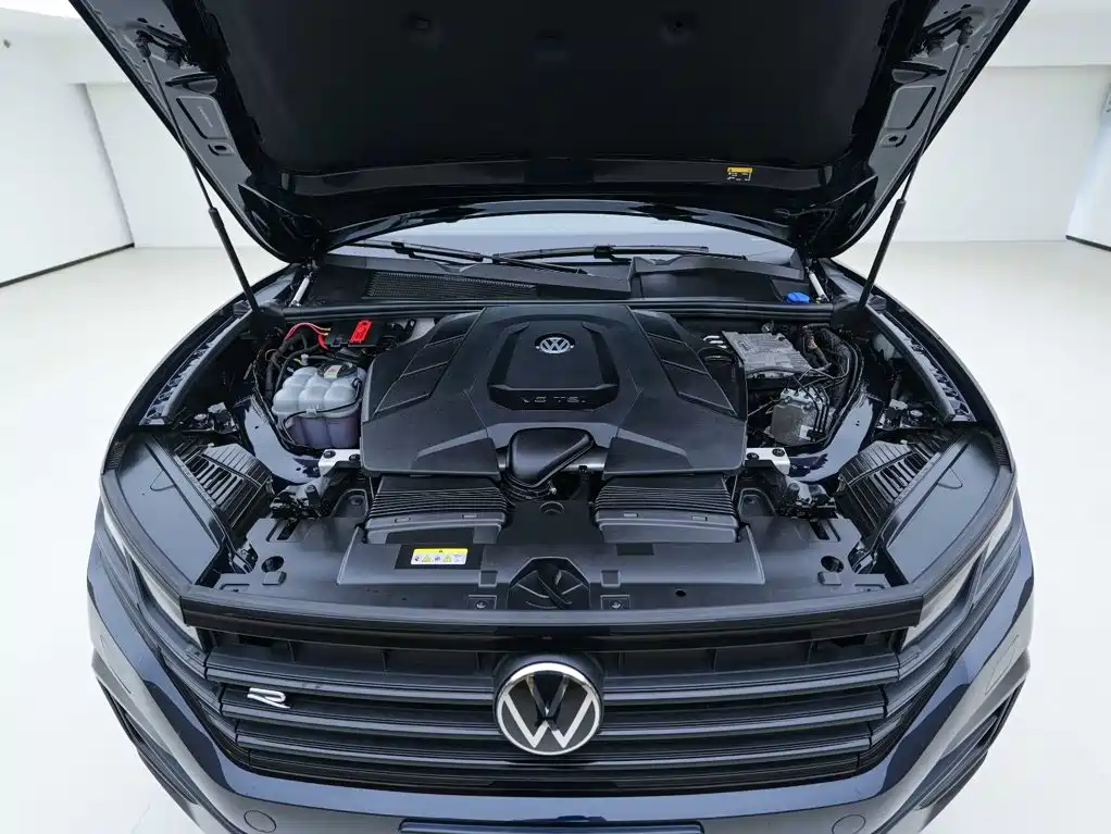 Volkswagen Touareg — миниатюра 8