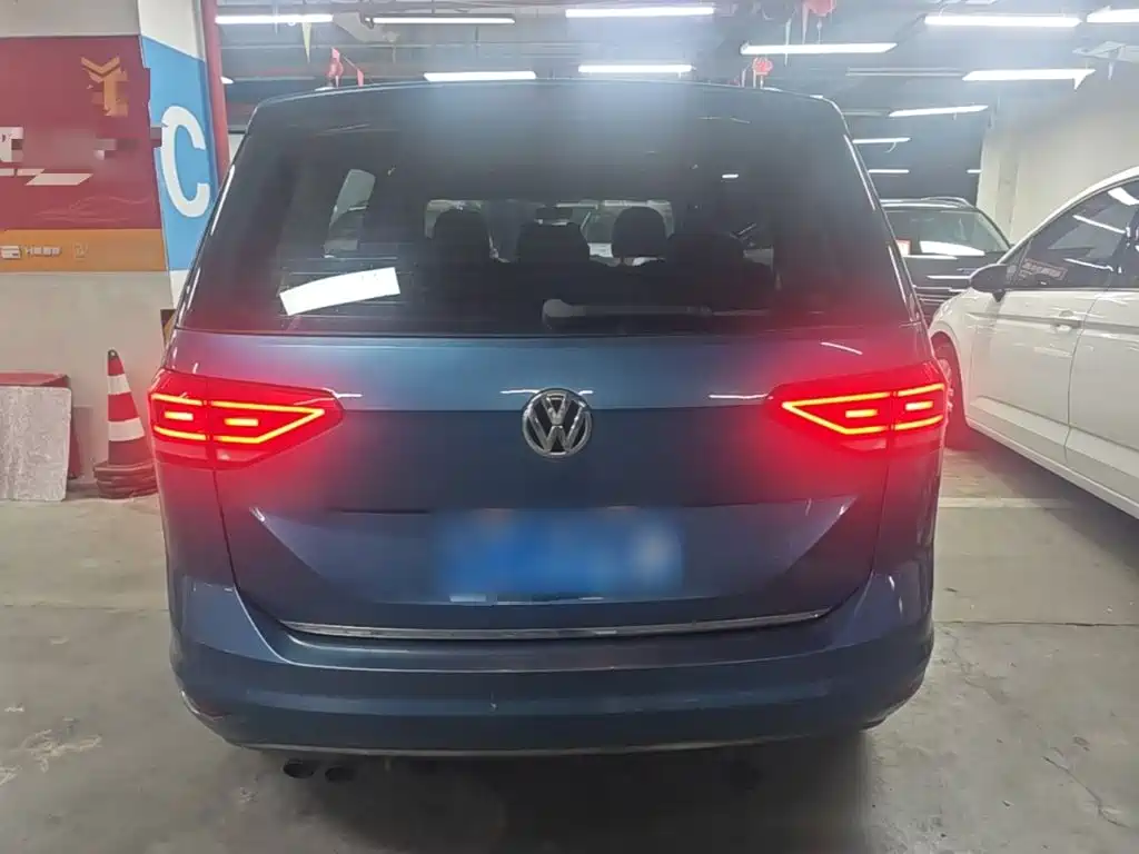 Volkswagen Touran — миниатюра 6