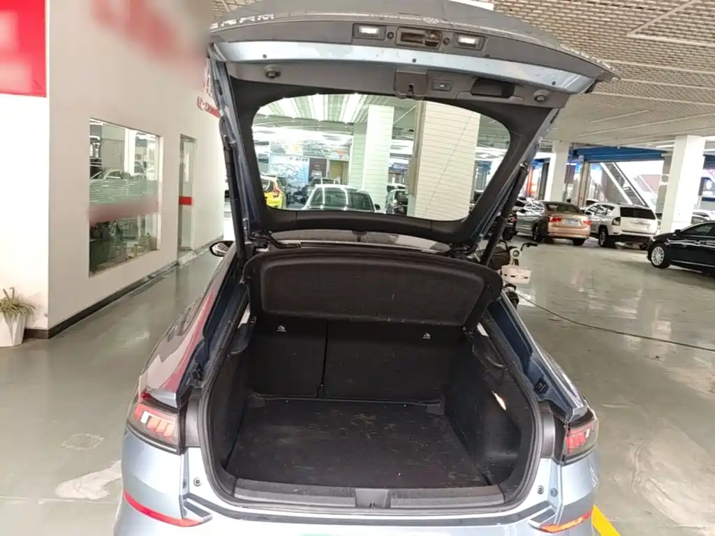 Volkswagen Lamando — миниатюра 19