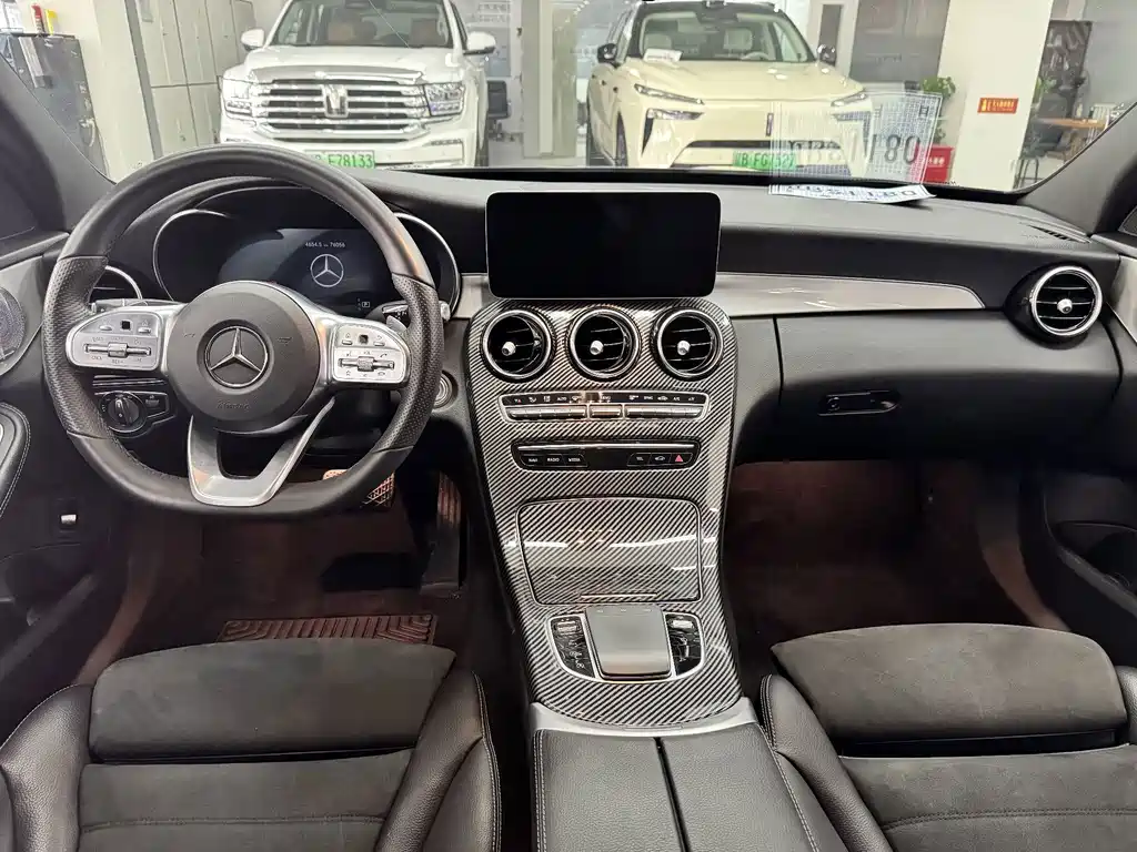 Mercedes-Benz C-Class — миниатюра 6