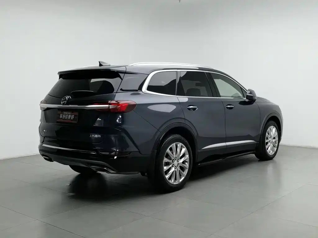 Buick Enclave — миниатюра 2