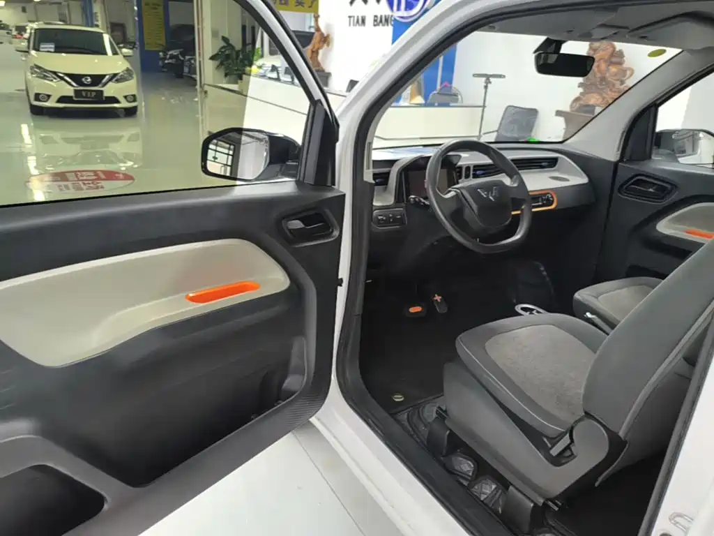 Wuling MINIEV — миниатюра 16