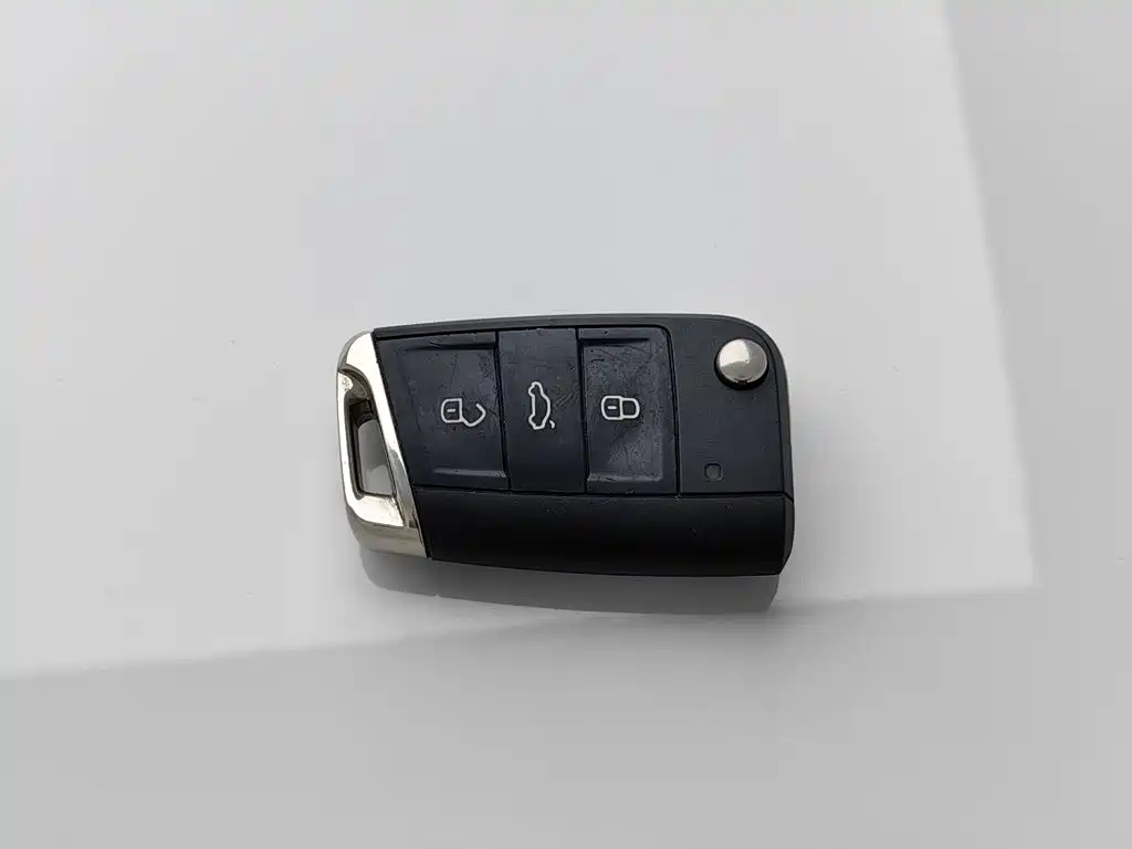 Volkswagen Lavida — миниатюра 19