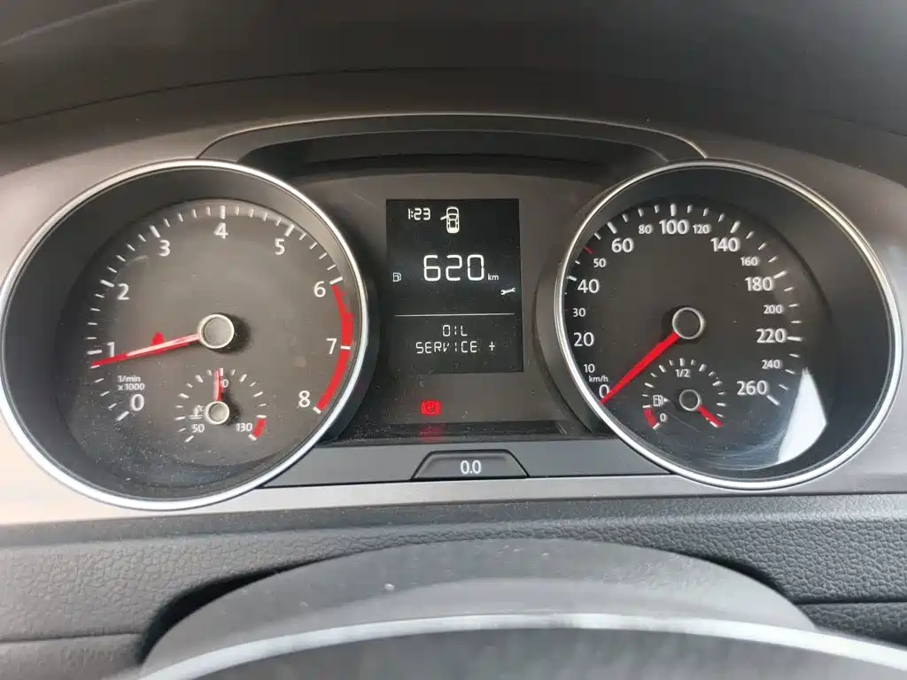 Volkswagen Golf — миниатюра 12