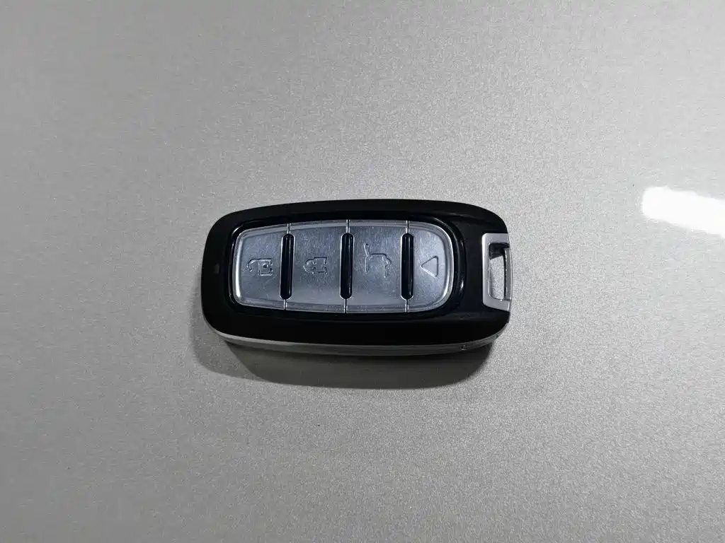 Geely Emgrand S — миниатюра 19