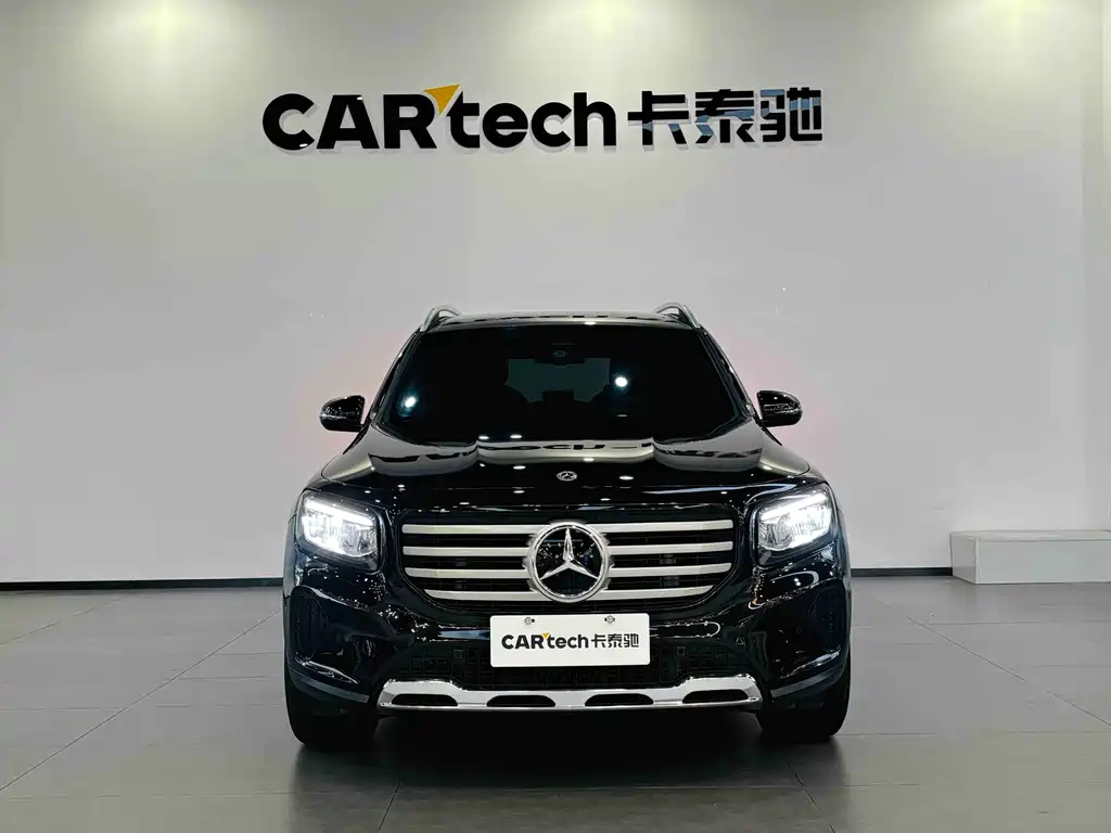 Mercedes-Benz GLB — миниатюра 2
