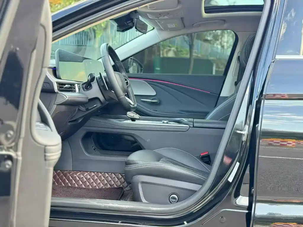 Chery Arrizo 8 — миниатюра 4