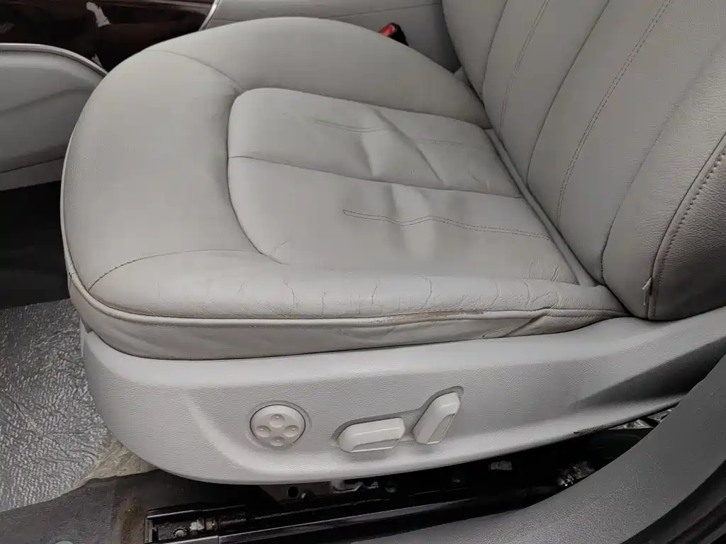 Audi A6L — миниатюра 20