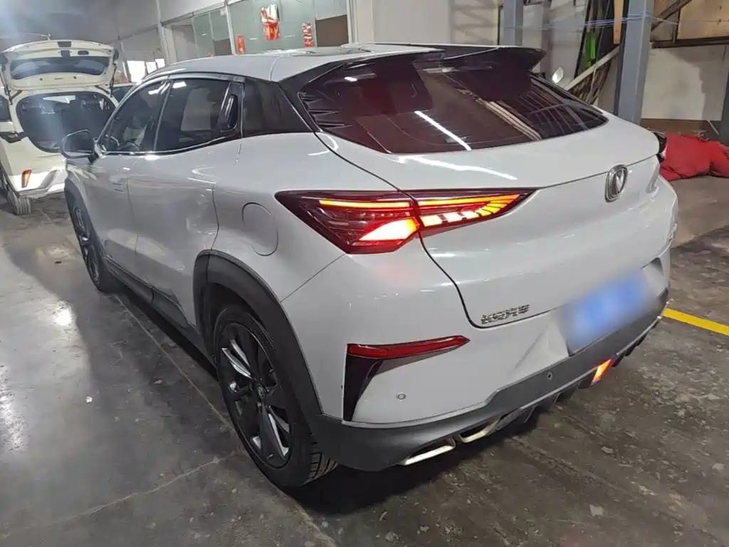 Changan UNI-T — миниатюра 5