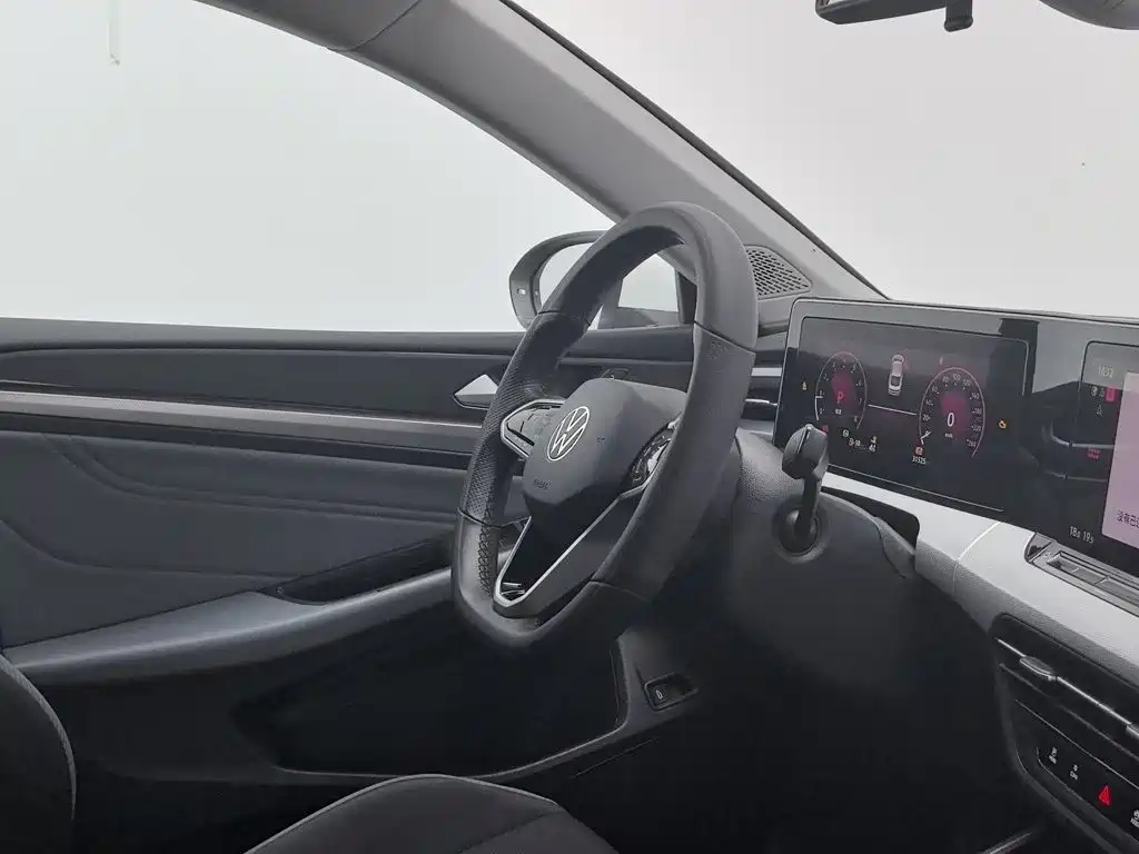 Volkswagen Lamando — миниатюра 22