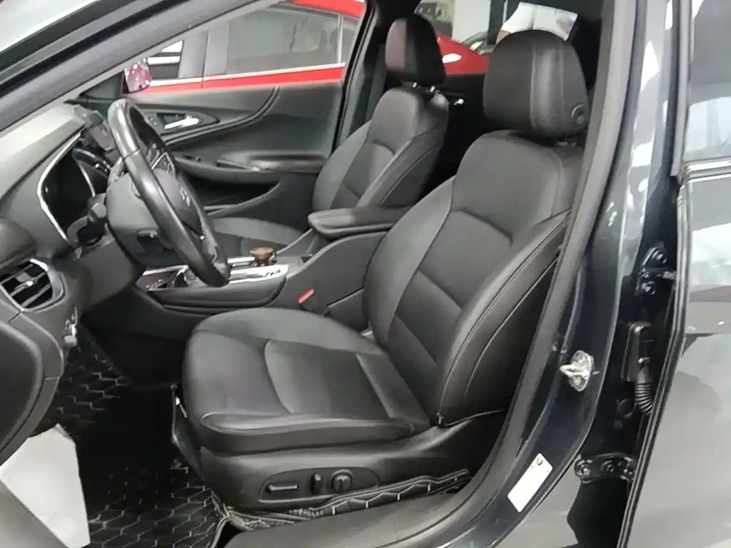 Chevrolet Malibu XL — миниатюра 15