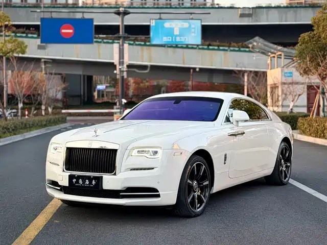 rolls-royce phantom