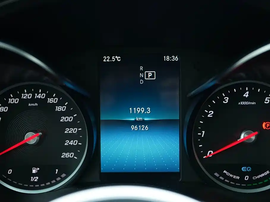 Mercedes-Benz C-Class — миниатюра 7