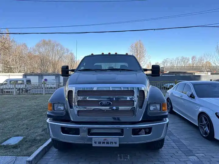 Ford F-650 2017 6.7L AT