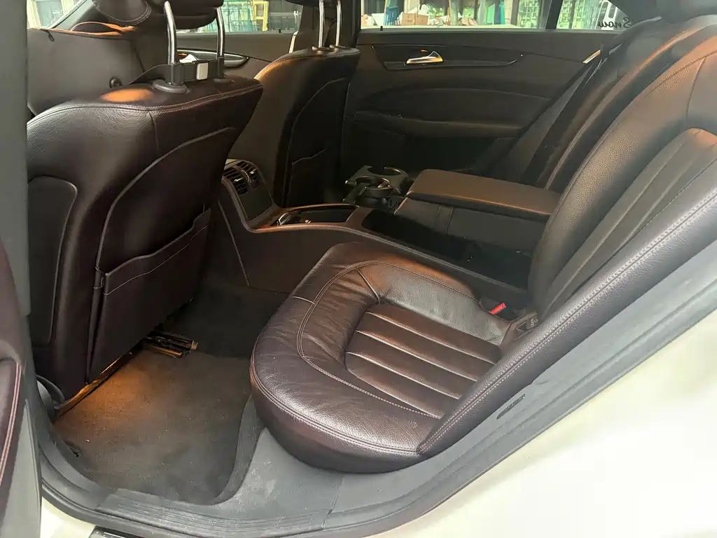 Mercedes-Benz CLS — миниатюра 13