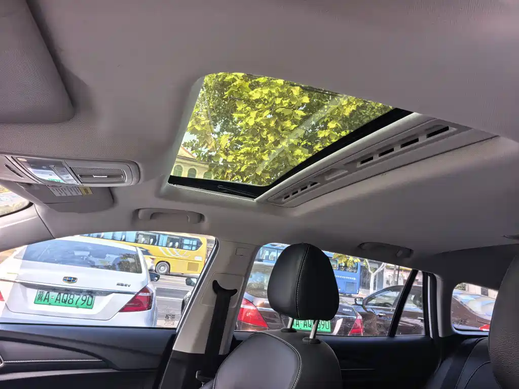 Roewe Ei5 — миниатюра 7