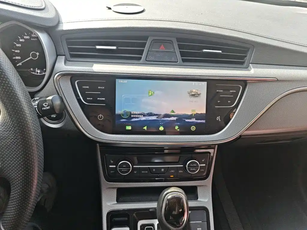 Geely Emgrand GL — миниатюра 18