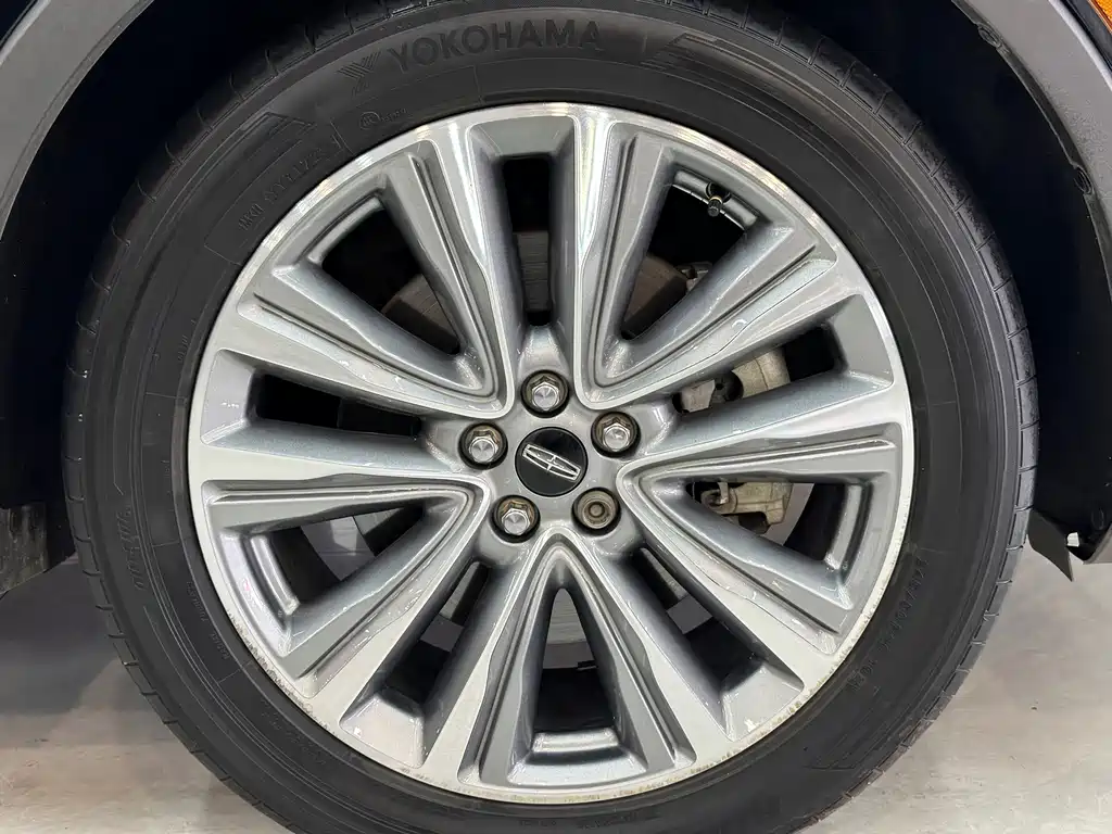Lincoln MKX — миниатюра 23
