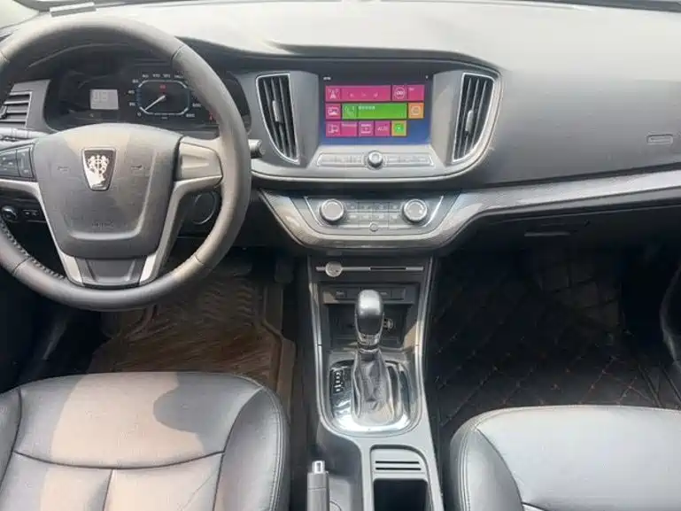 Roewe 360 — миниатюра 7