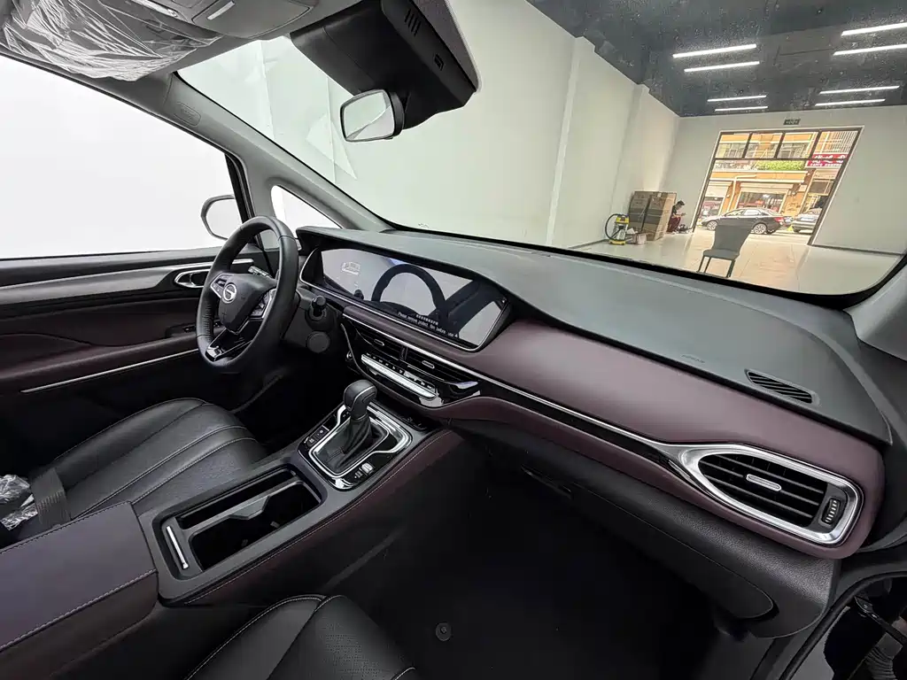 GAC Motor Trumpchi M6 — миниатюра 18