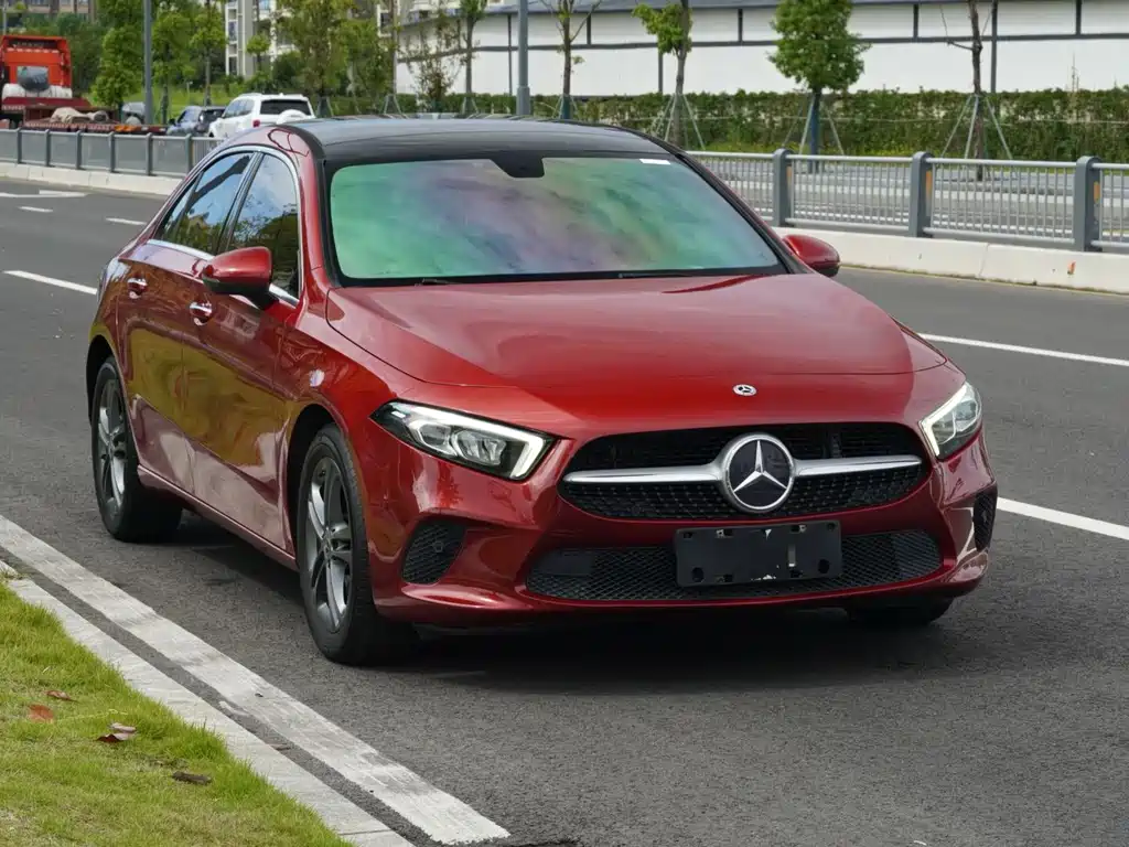 Mercedes-Benz A-Class — миниатюра 3