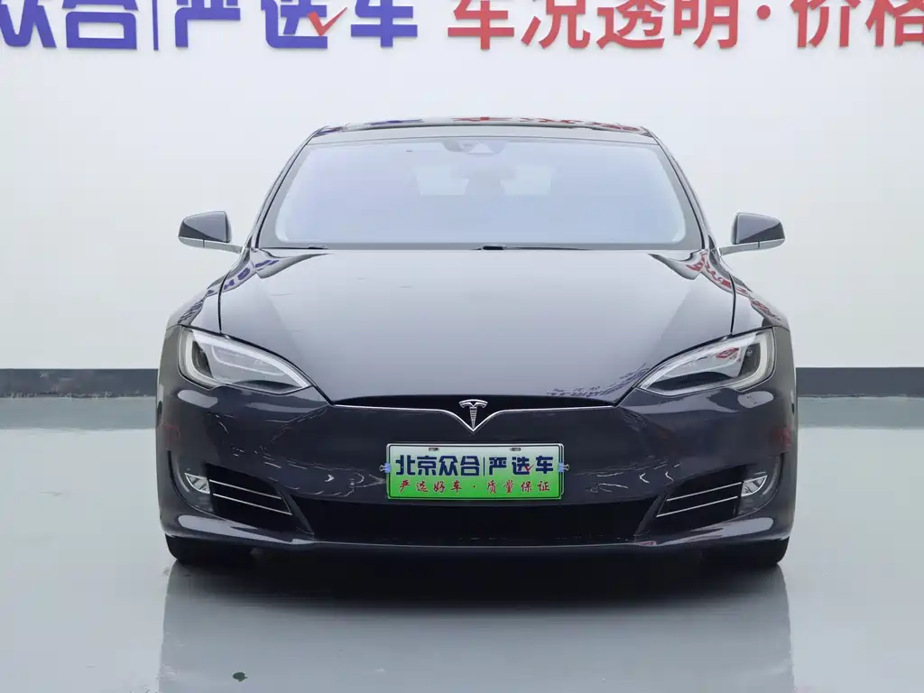 Tesla Model S — миниатюра 3