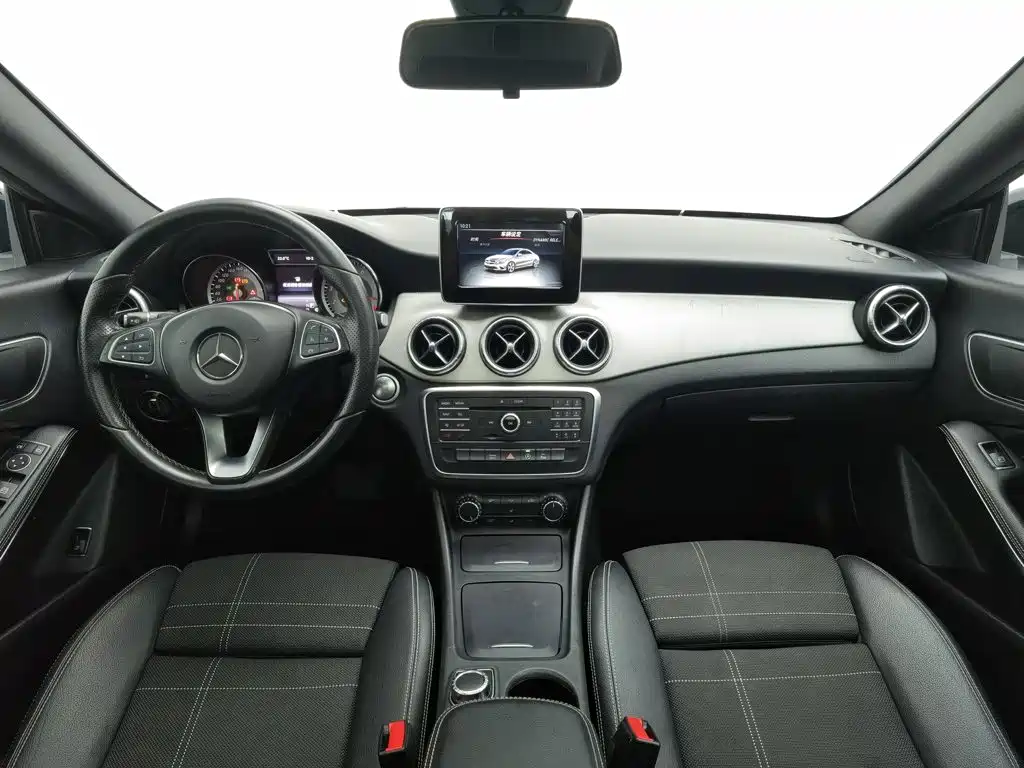 Mercedes-Benz CLA (Import) — миниатюра 5