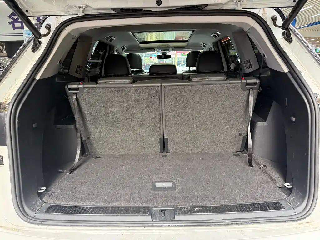 Volkswagen Talagon — миниатюра 16