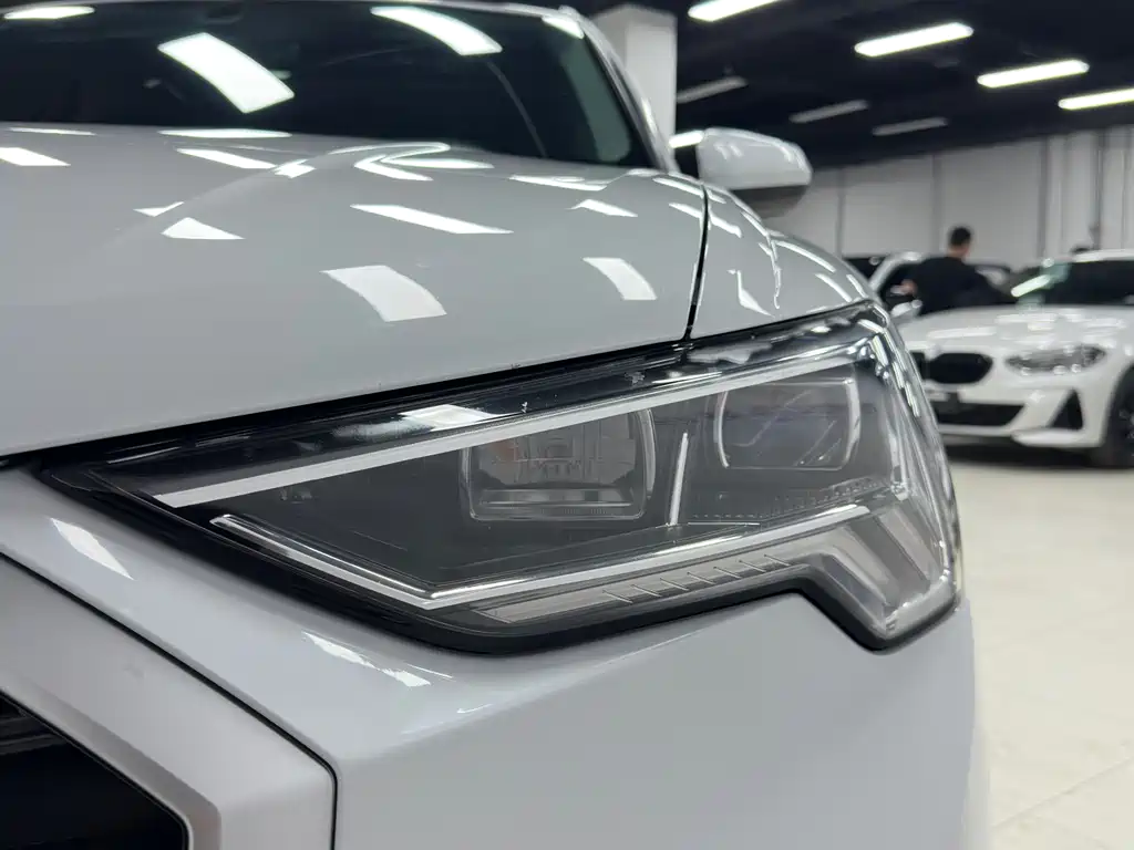 Audi Q3 2022 35 TFSI Fashion