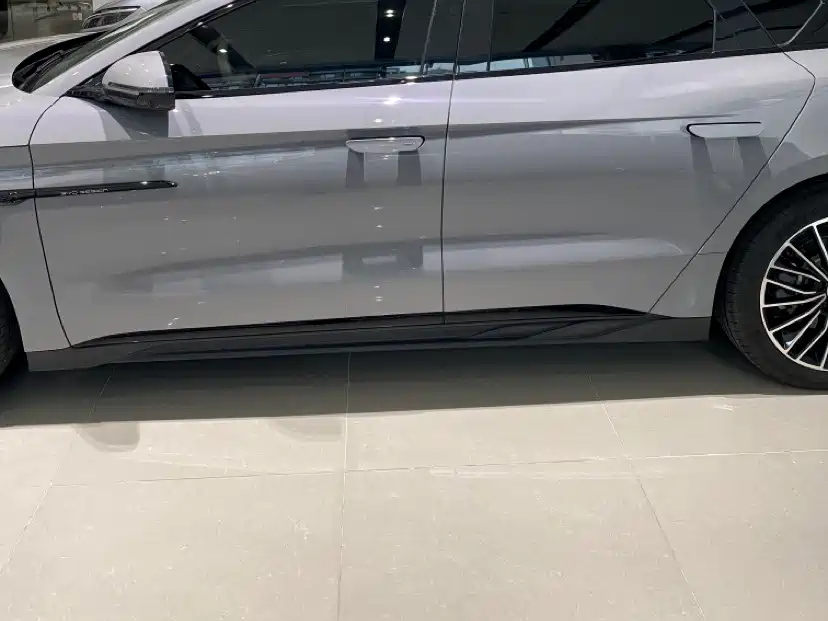 BYD Han 2025 DM-i Smart Drive 125KM Flagship