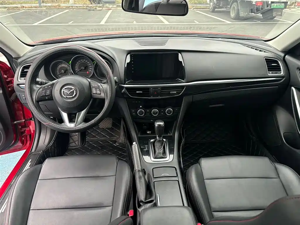 Mazda Atenza 2015 2.0L Fashion